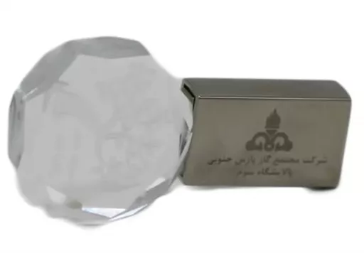 فلش کریستالی هشت ضلعی